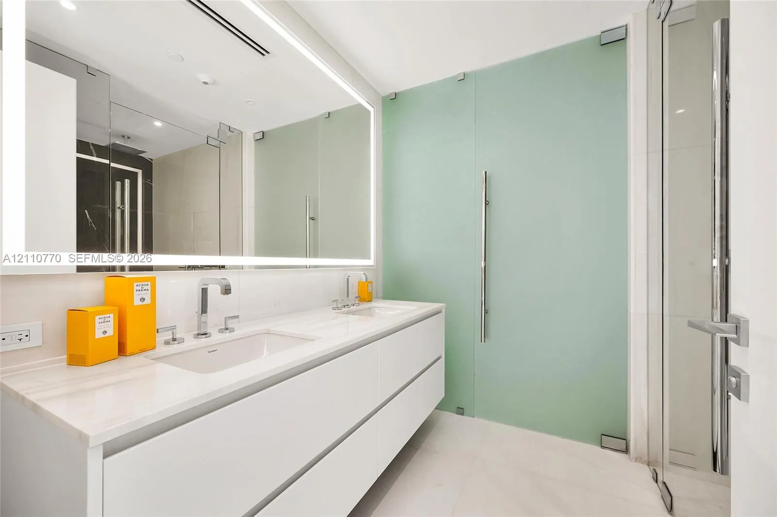 300 Biscayne Boulevard Way #1705W