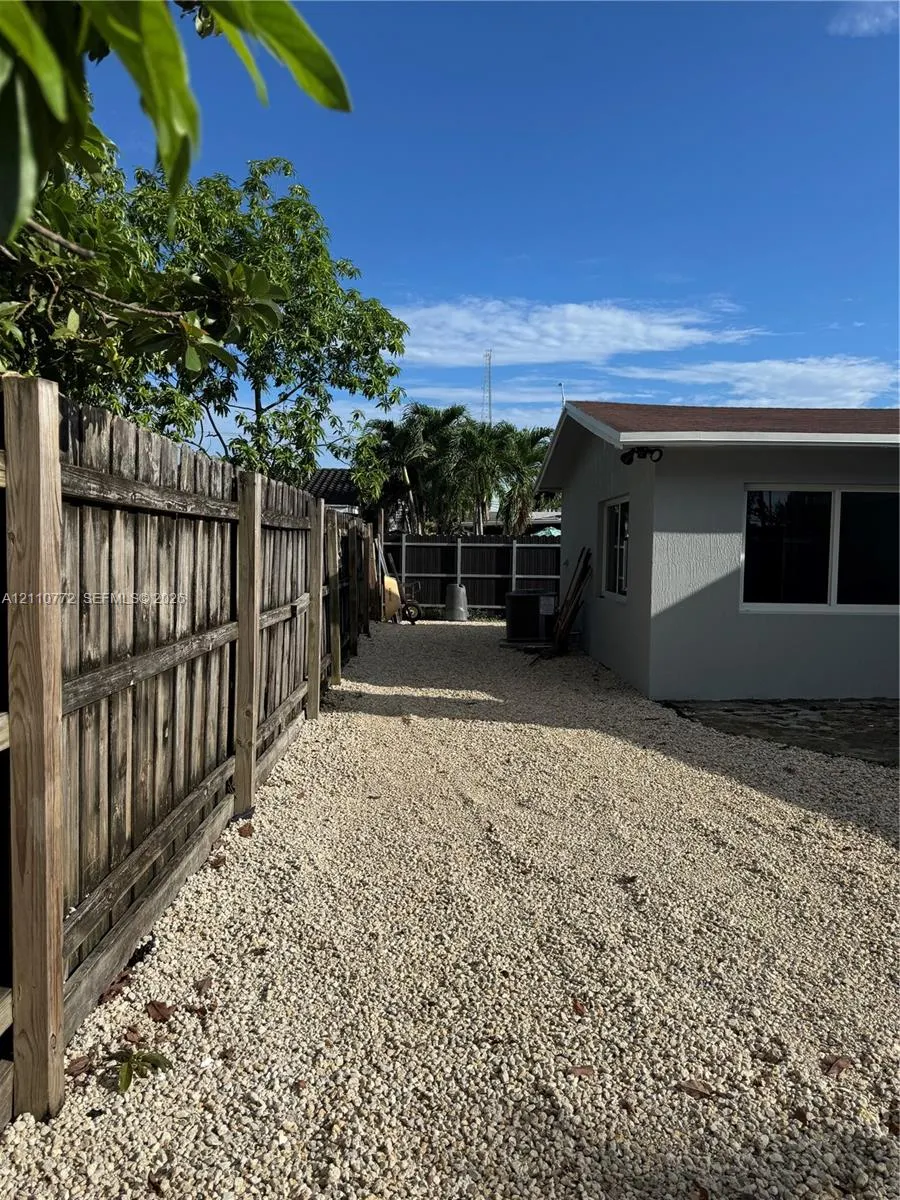 511 W 16th Street #2
