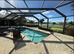 6500 SE Winged Foot Drive