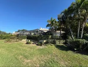 6500 SE Winged Foot Drive
