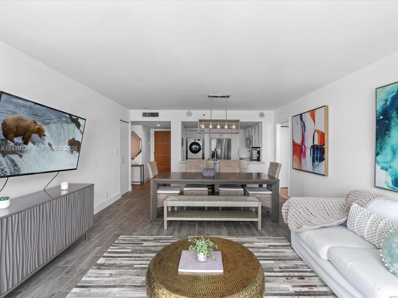 400 S Pointe Drive #1102