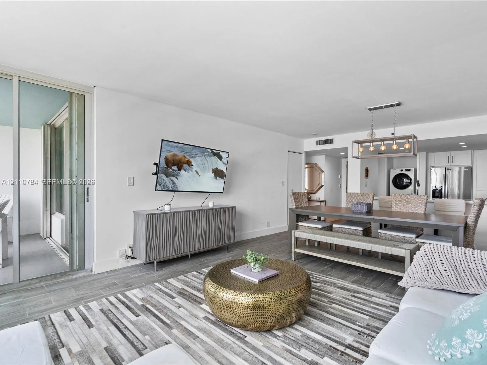 400 S Pointe Drive #1102