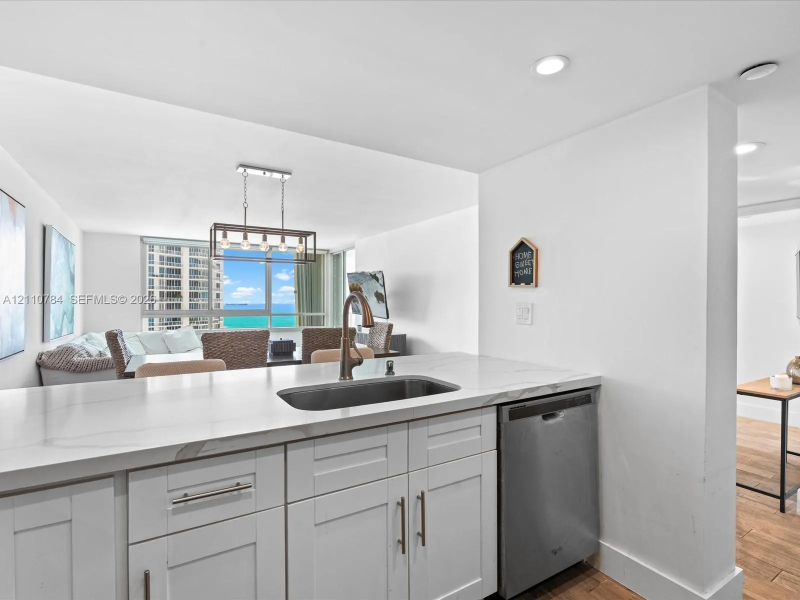 400 S Pointe Drive #1102