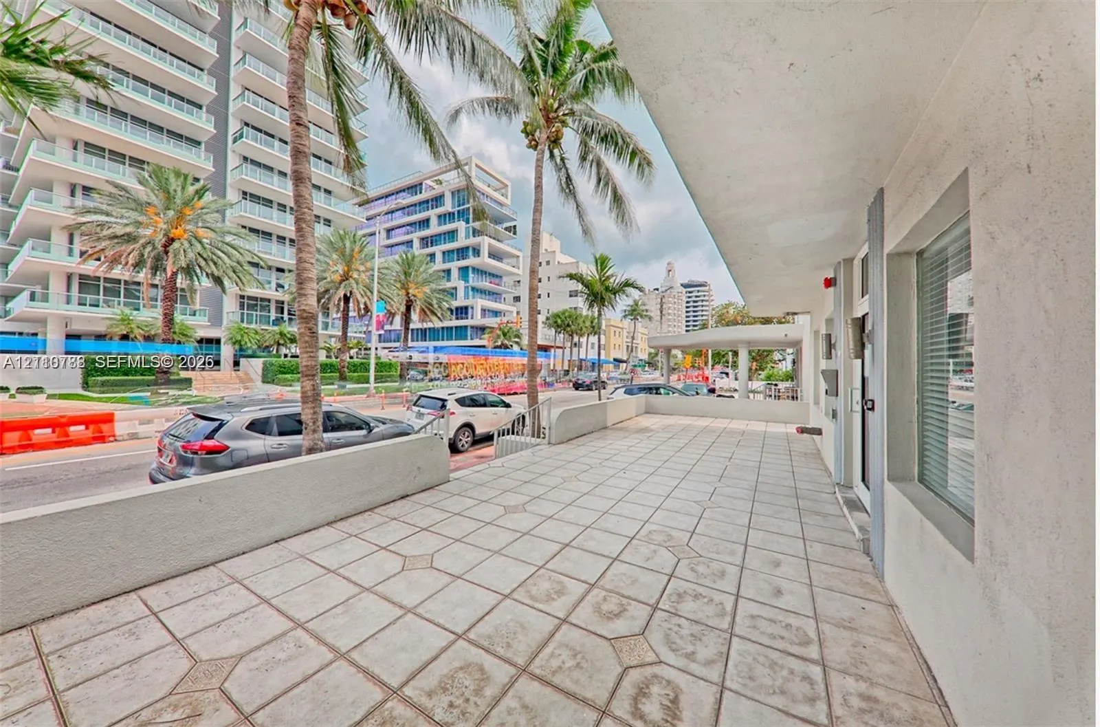 3710 Collins Avenue #N-202