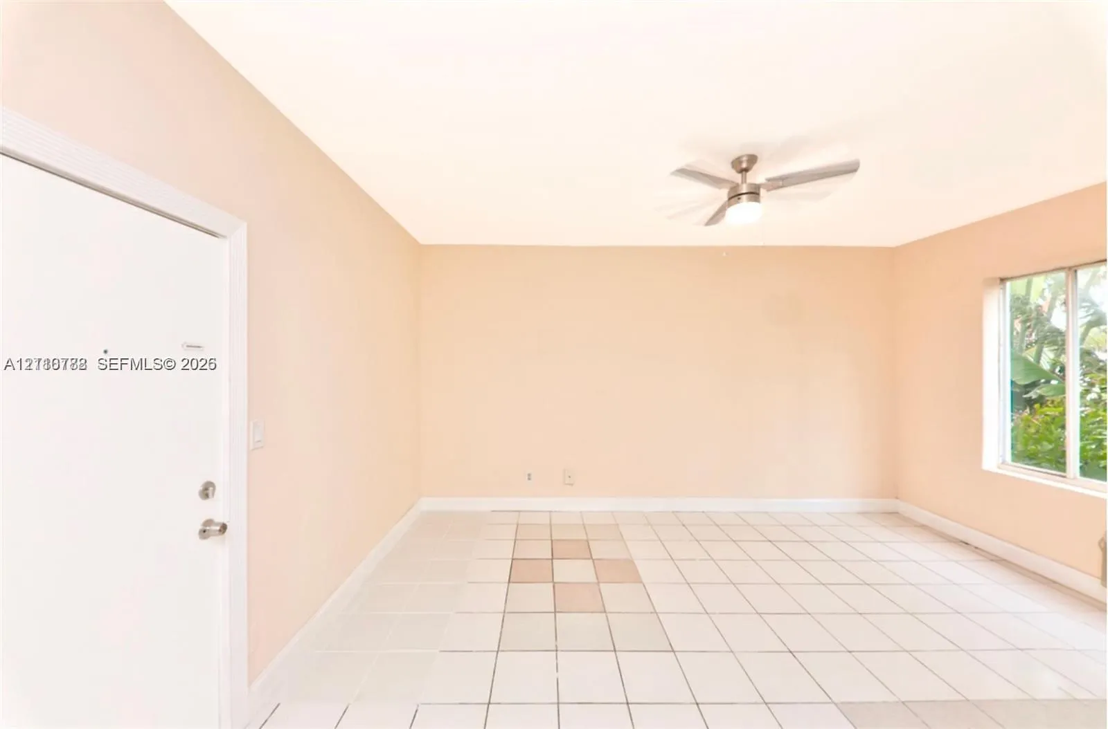 3710 Collins Avenue #N-202