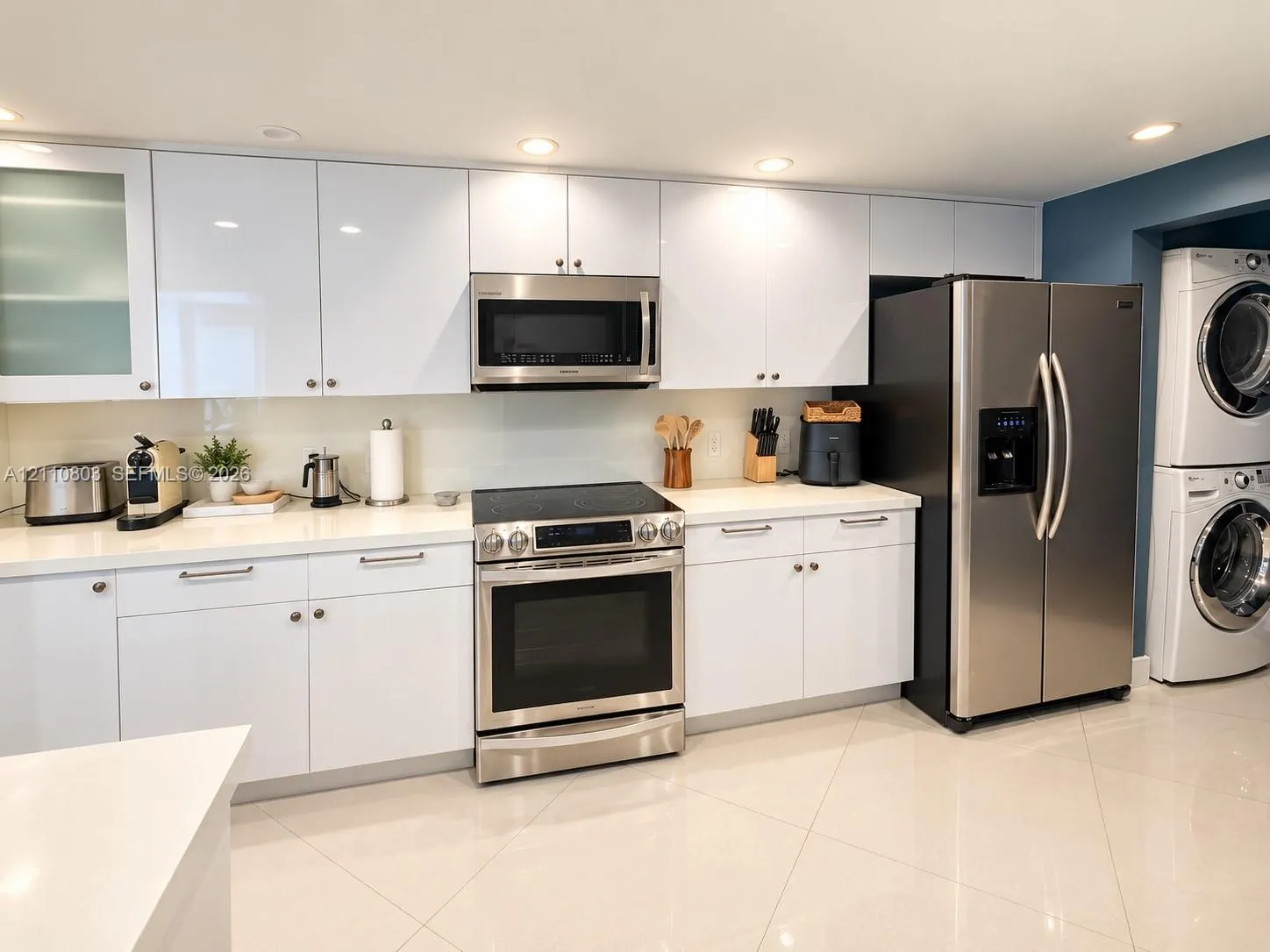 701 Brickell Key Boulevard #2412