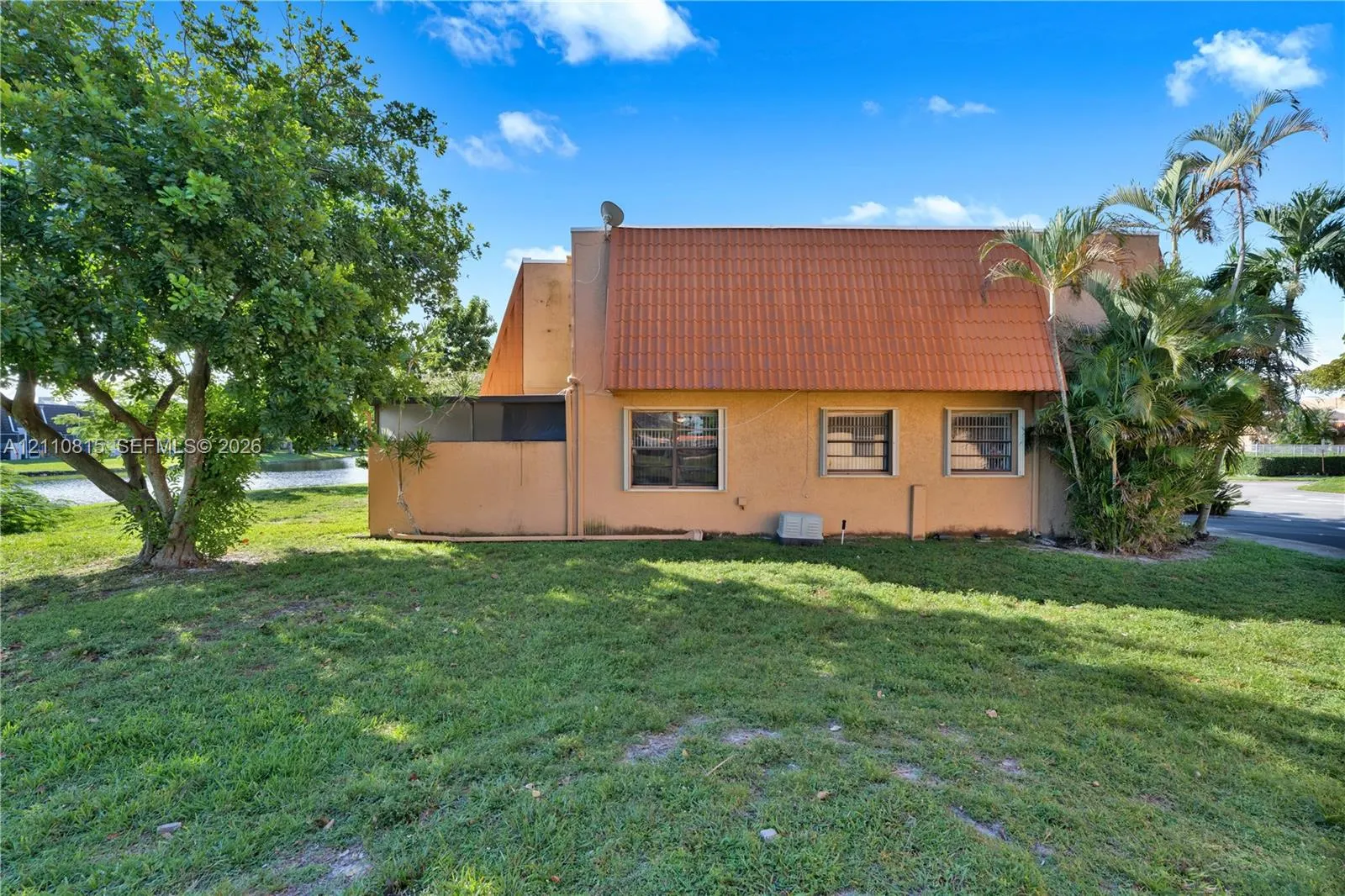 9100 Orchid Tree Lane #137
