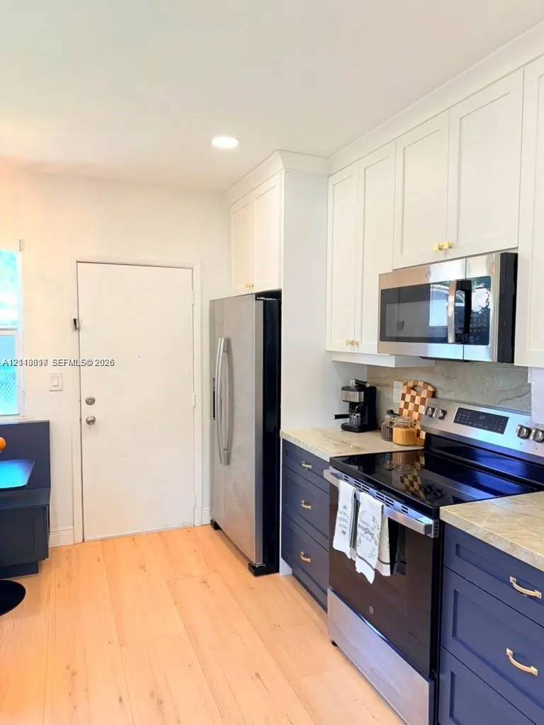 201 Flagler Drive #201
