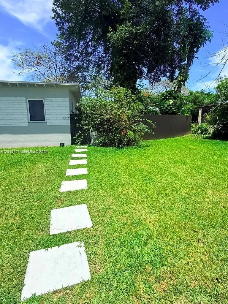 201 Flagler Drive #201