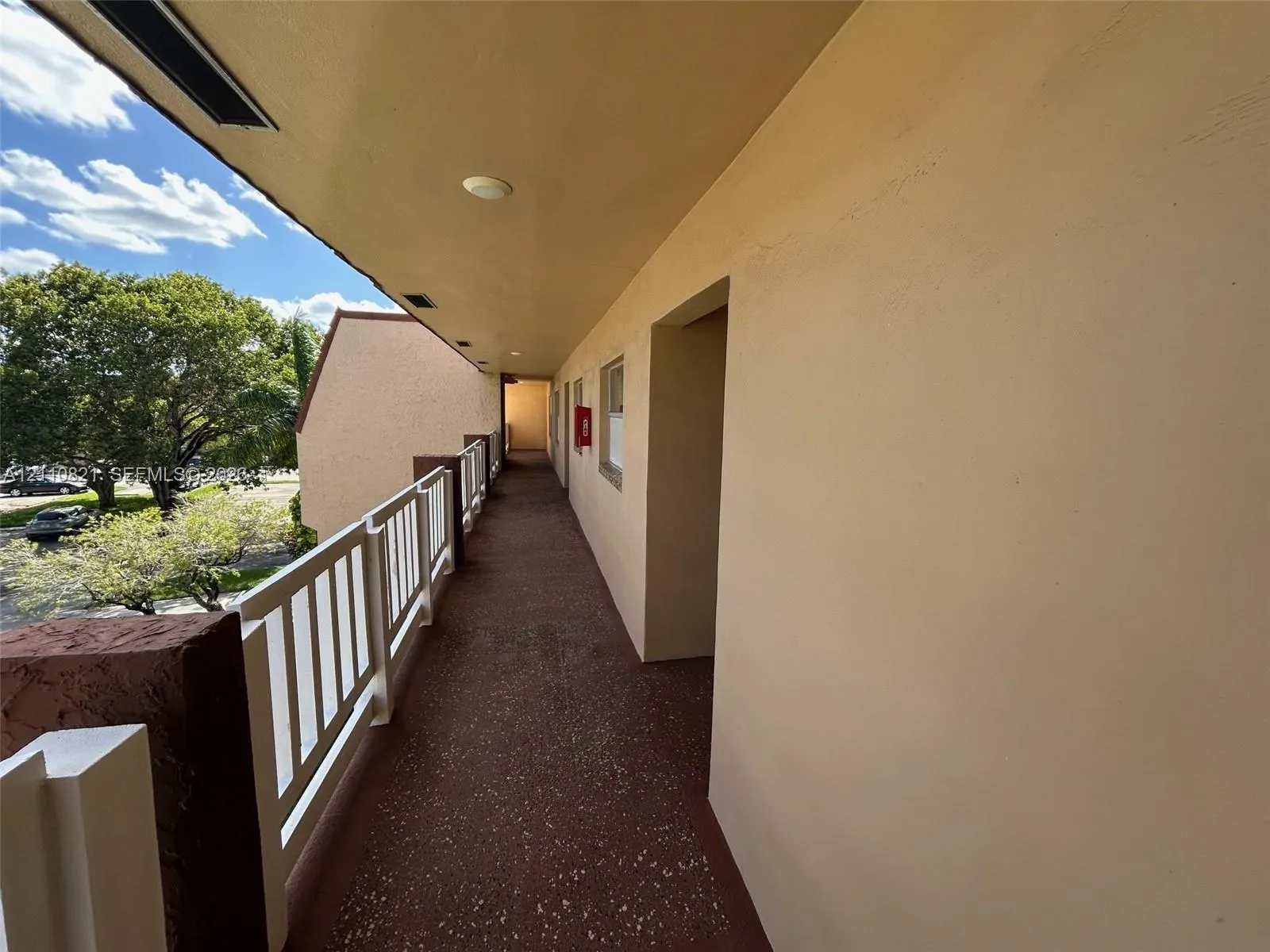 9020 Sunrise Lakes Boulevard #303