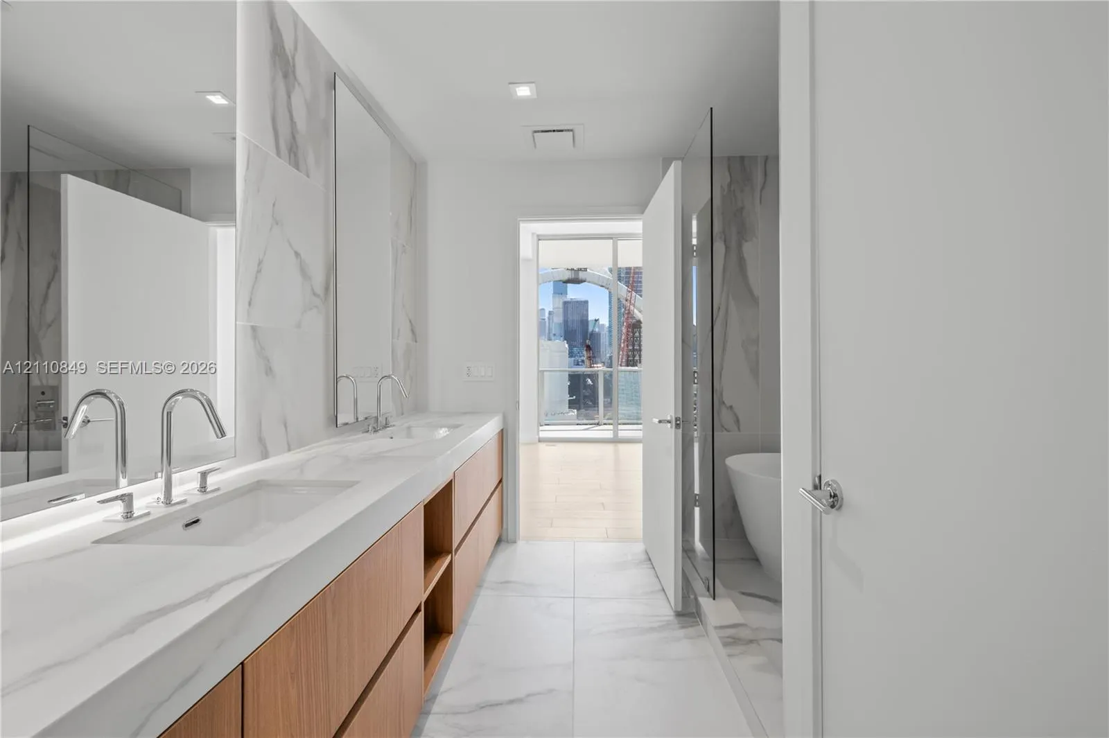 1400 Biscayne Boulevard #1402