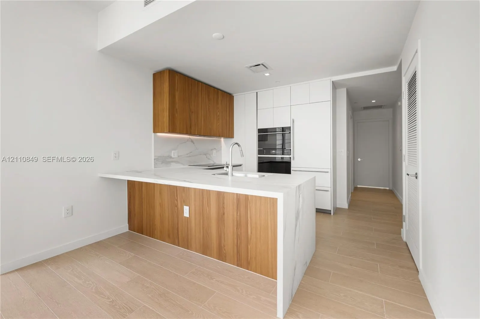 1400 Biscayne Boulevard #1402