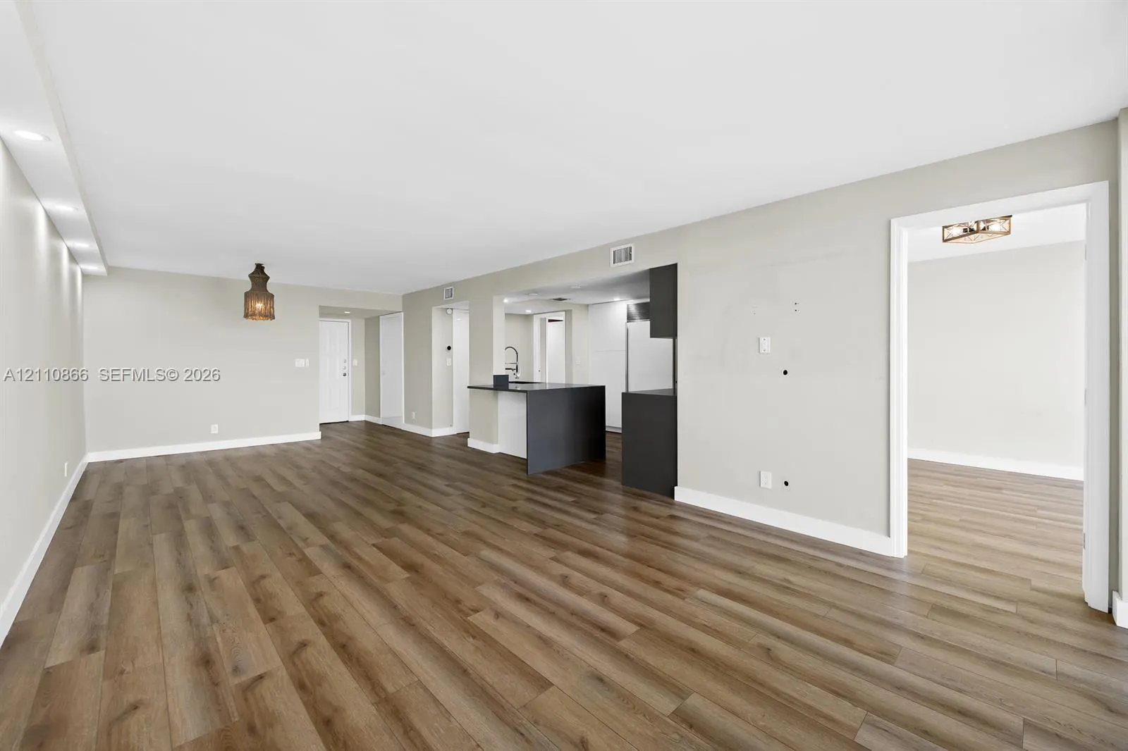 600 Parkview Drive #1029