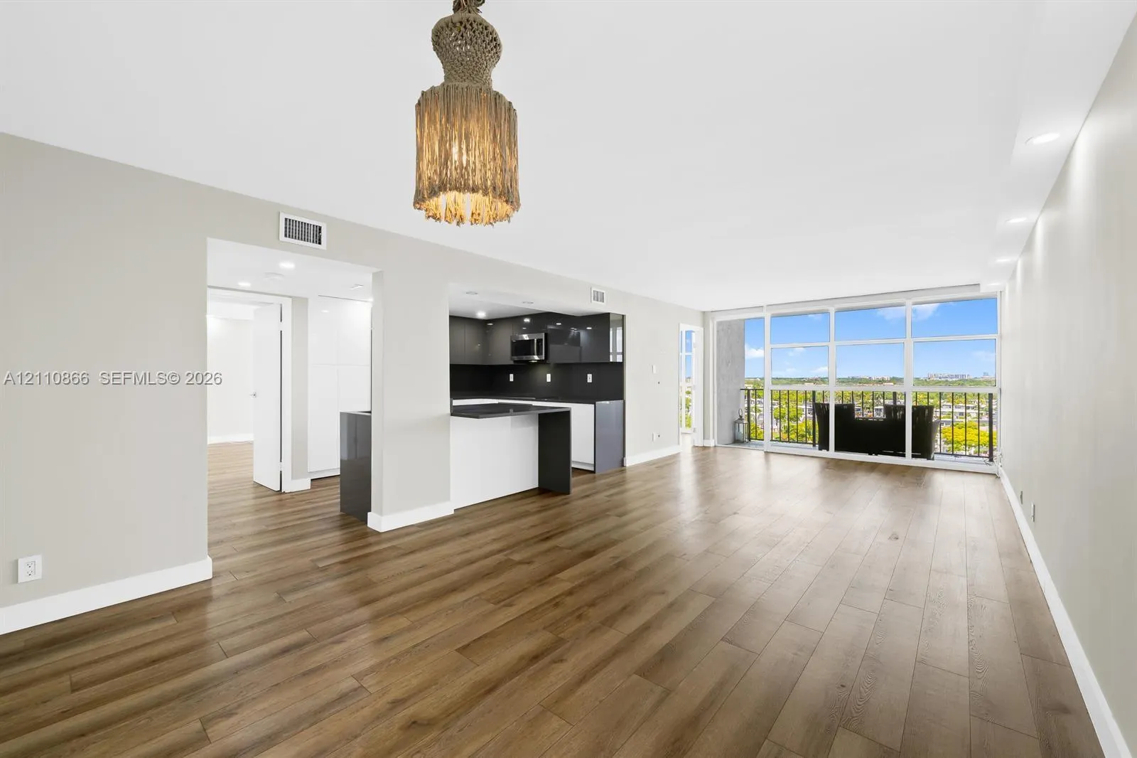 600 Parkview Drive #1029