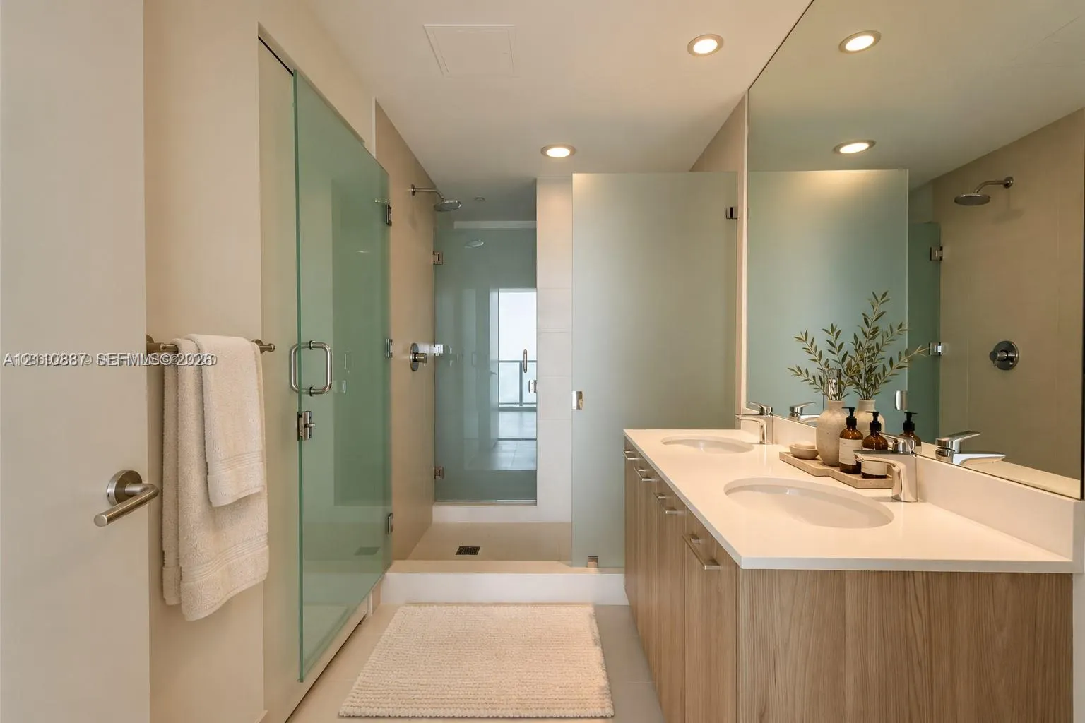 501 NE 31st Street #4002