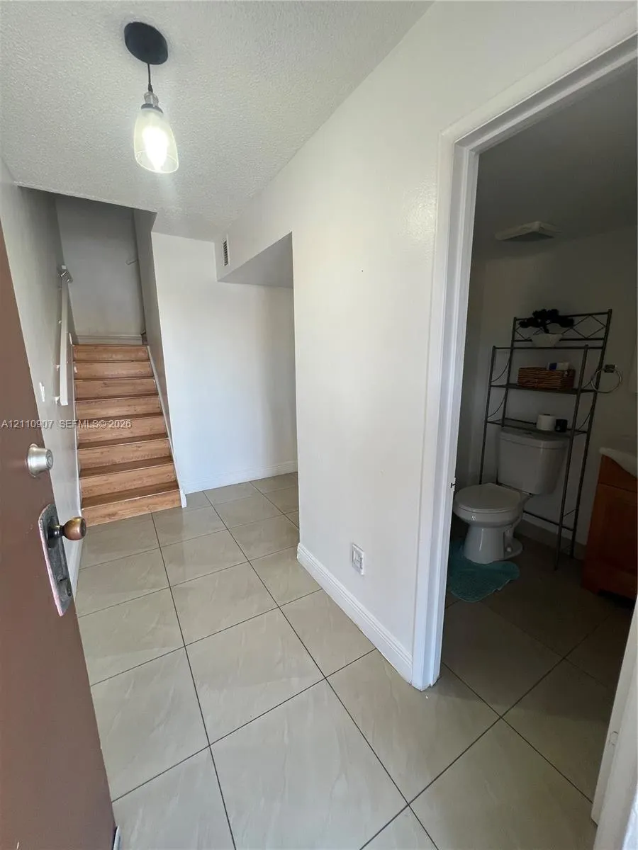 9240 Fontainebleau Boulevard #207