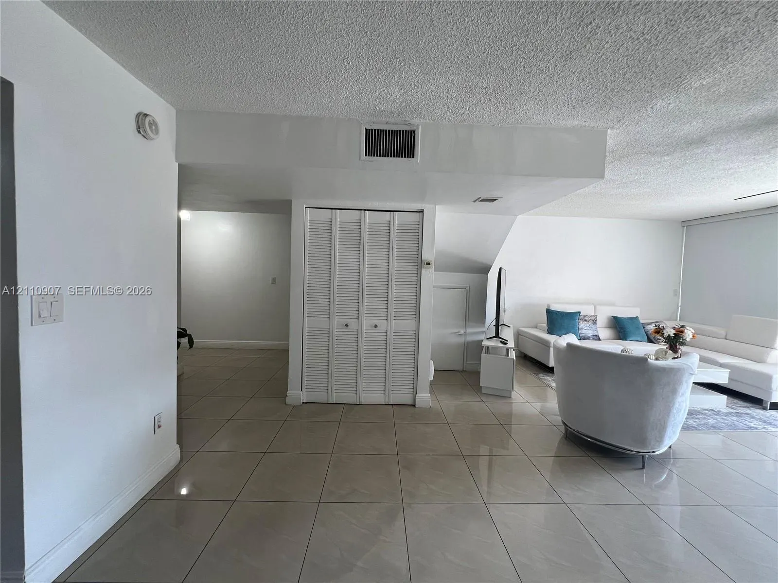 9240 Fontainebleau Boulevard #207