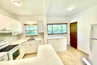 614 Malaga Avenue #1
