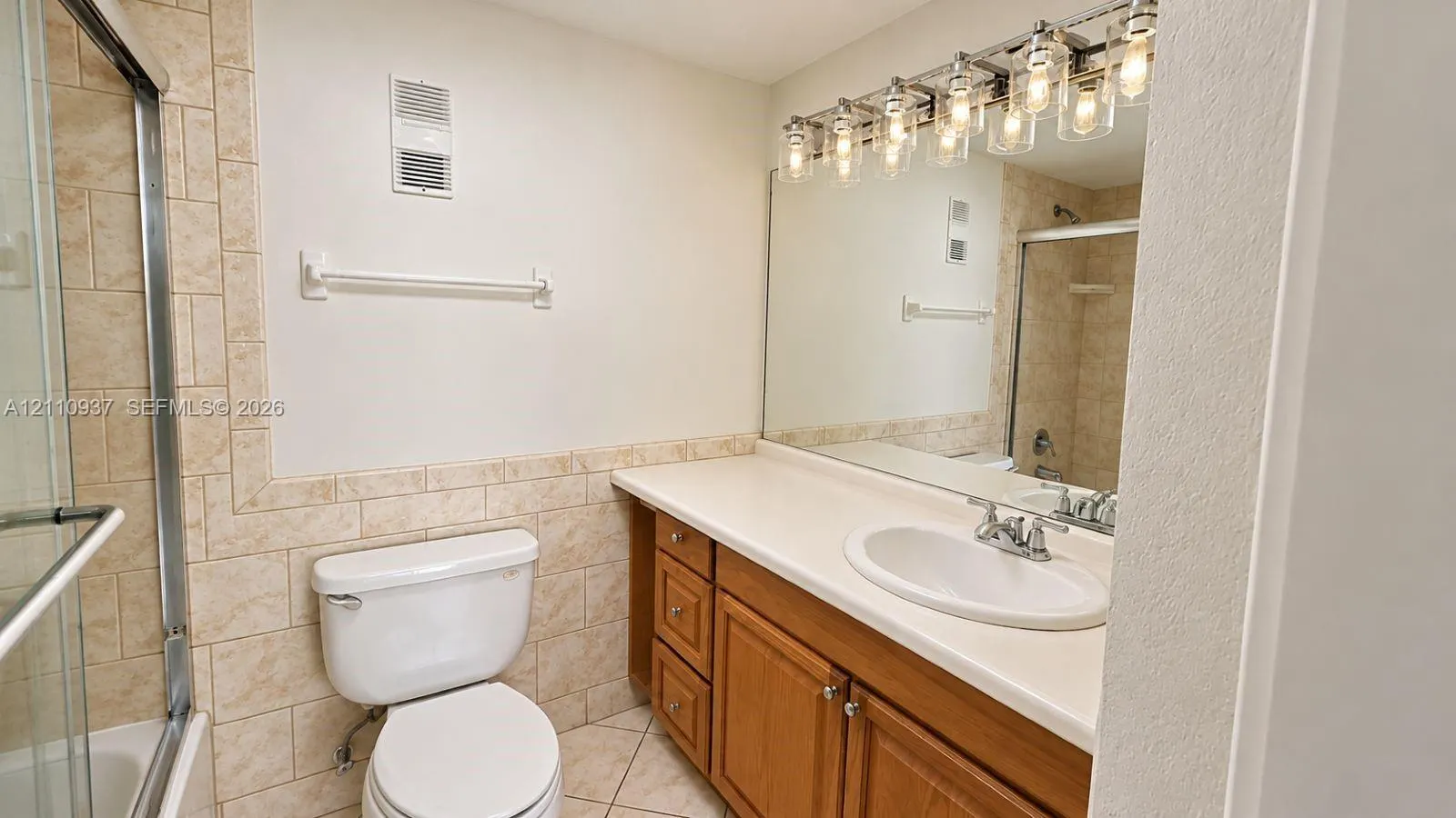 250 Jacaranda Drive #508