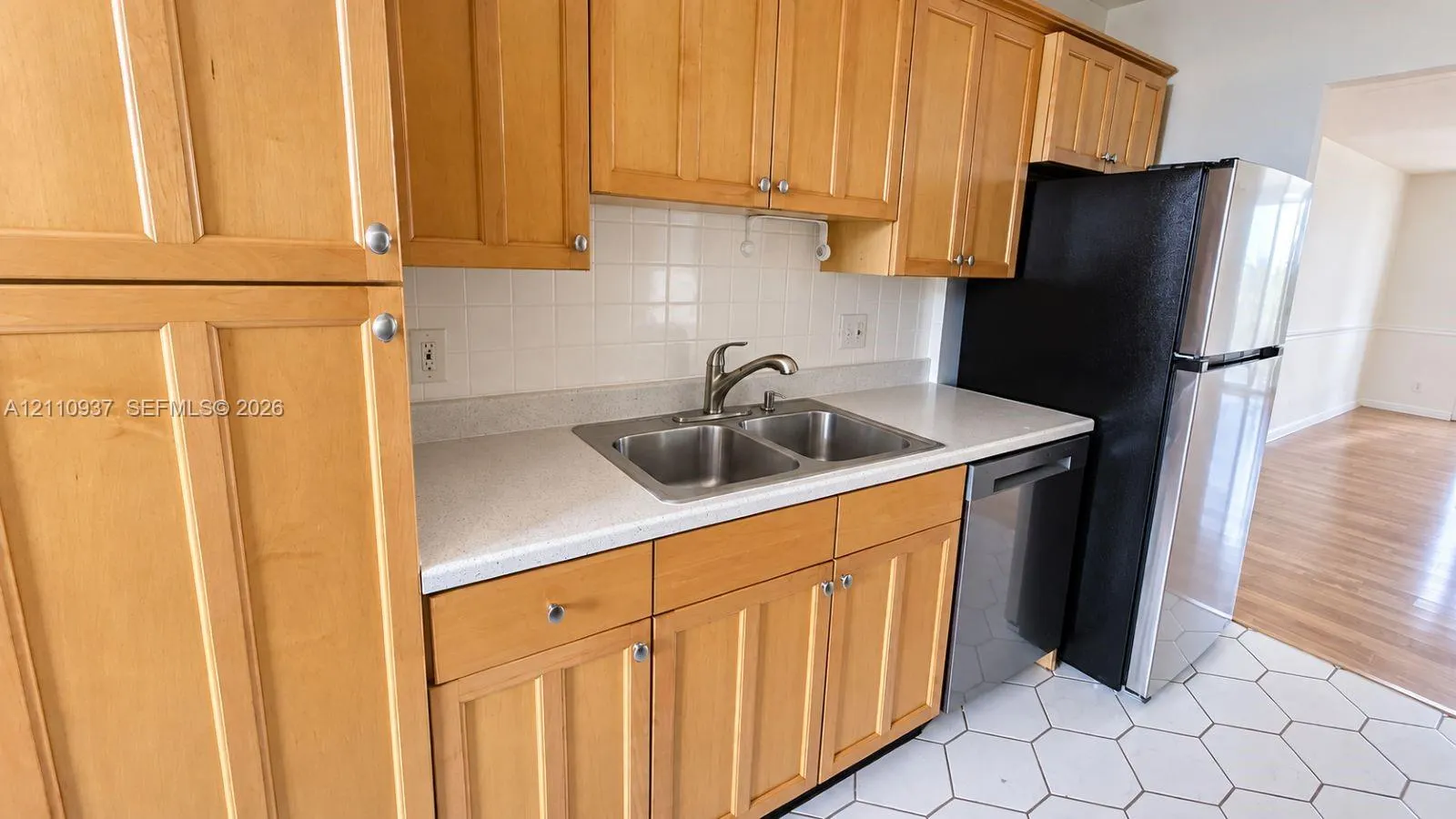 250 Jacaranda Drive #508