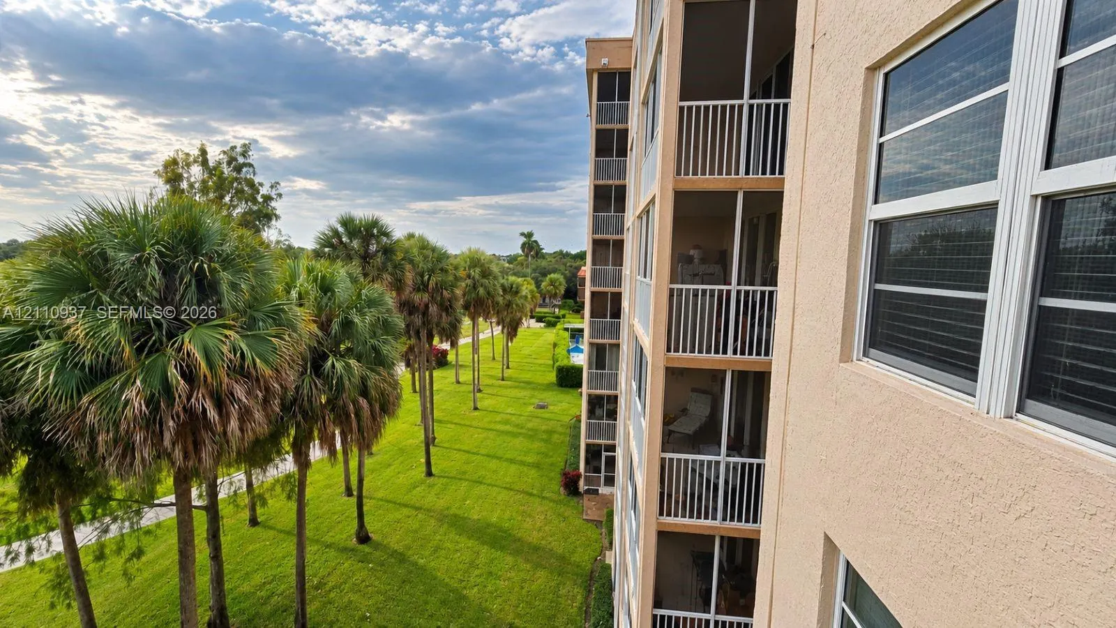 250 Jacaranda Drive #508