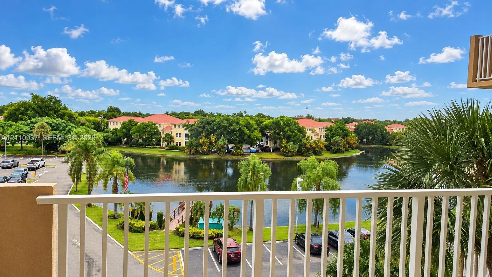 250 Jacaranda Drive #508