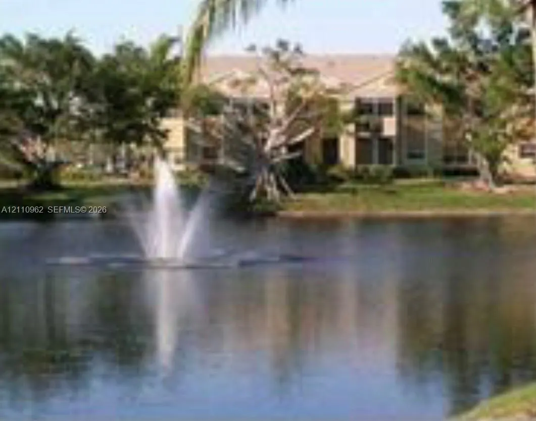 860 Cypress Park Way #A4