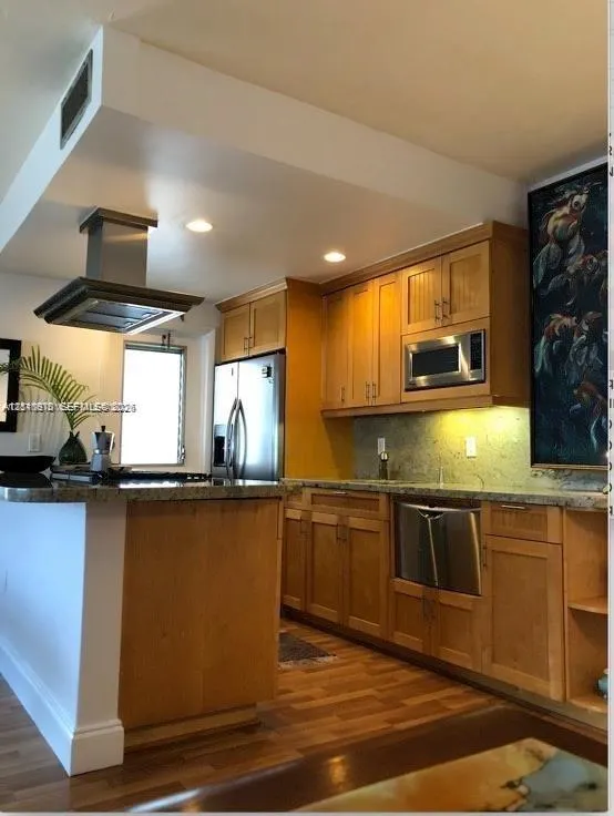 2858 Pine Tree Drive #8