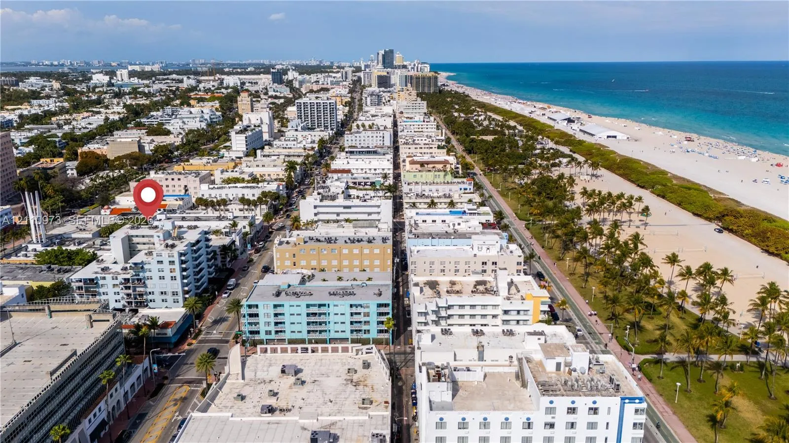 720 Collins Avenue #704