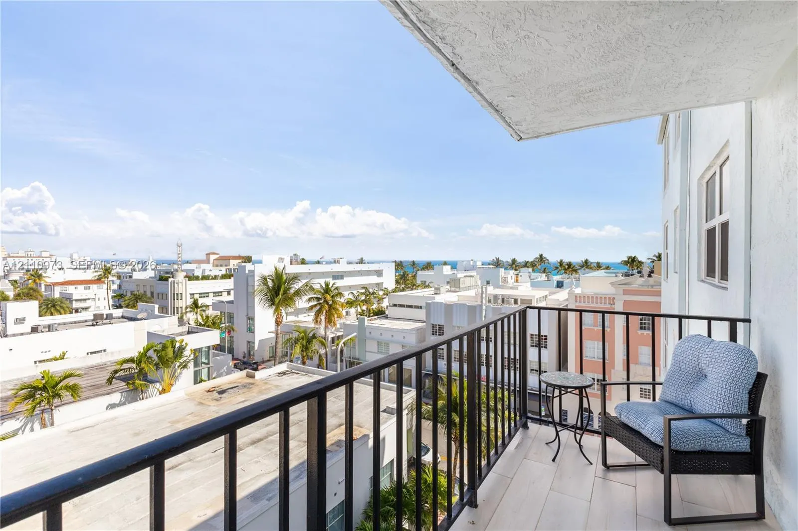 720 Collins Avenue #704