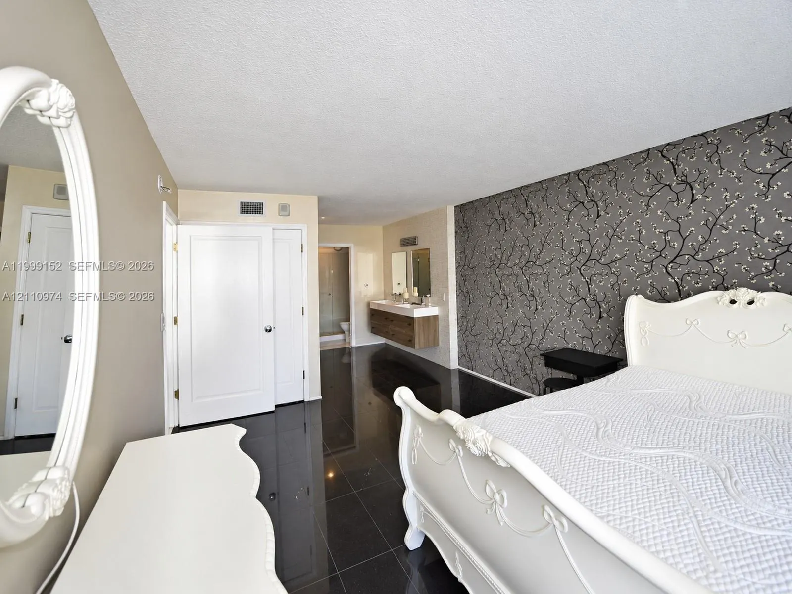 2030 S Ocean Drive #803