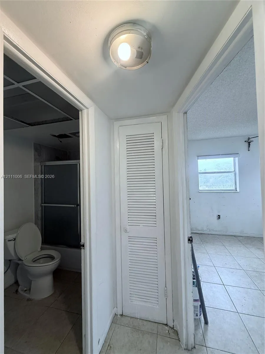 8600 Sunrise Lakes Boulevard #312