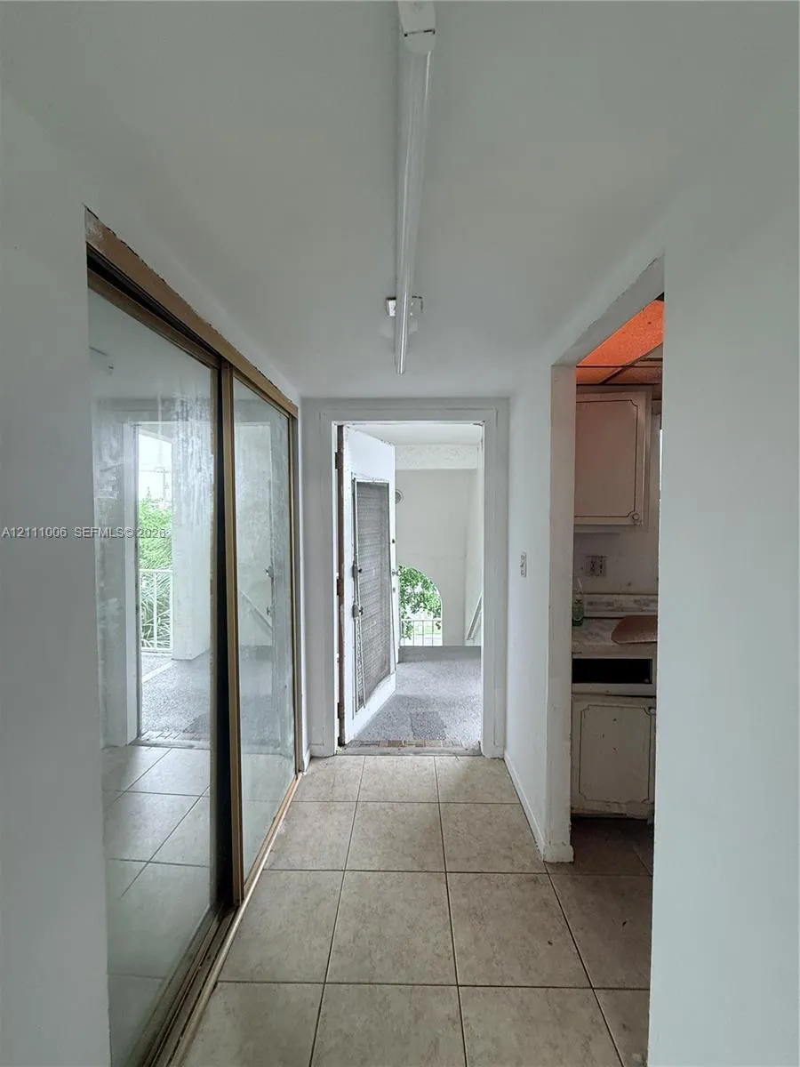 8600 Sunrise Lakes Boulevard #312
