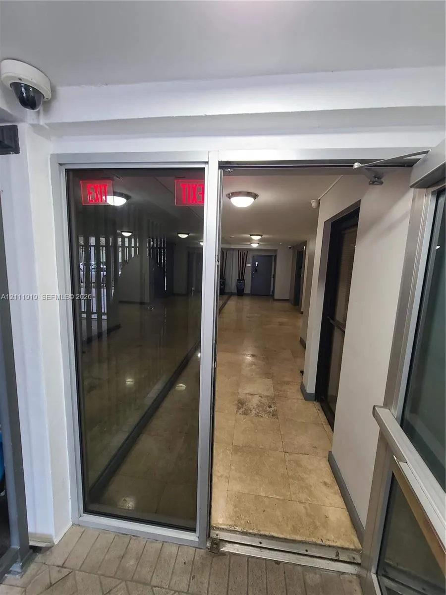 1605 Bay Road #206