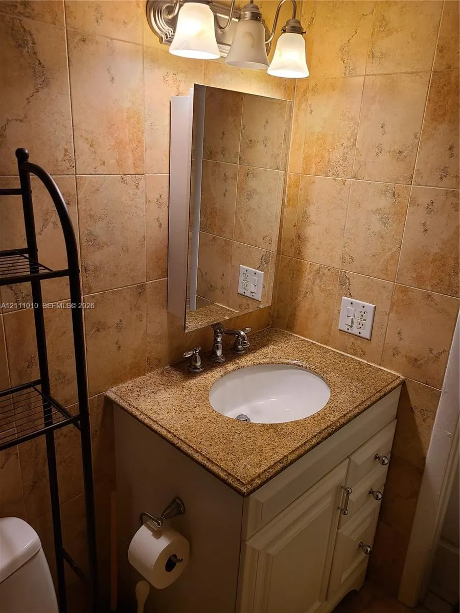 1605 Bay Road #206