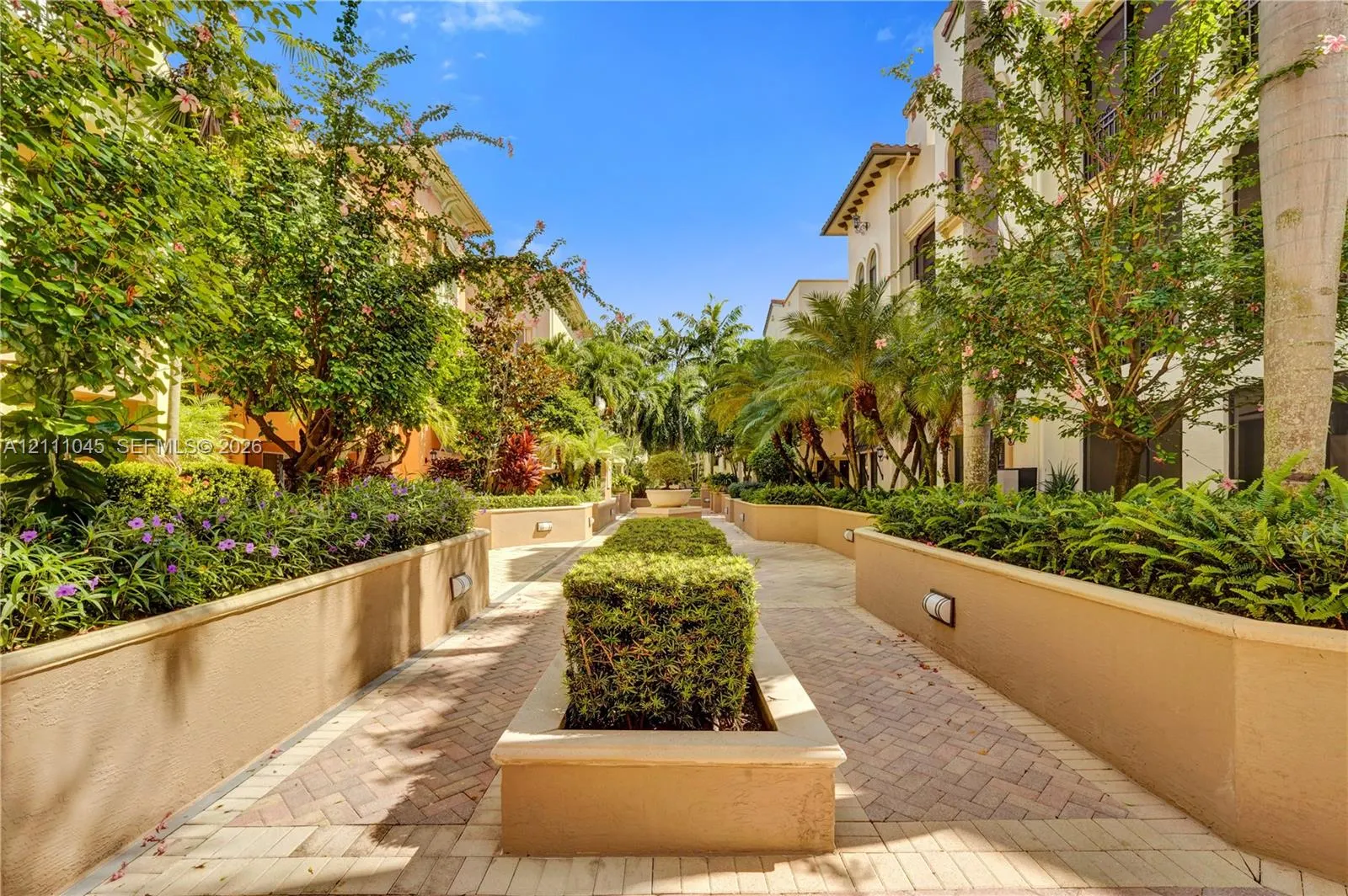 2901 NW 126th Avenue #2-225