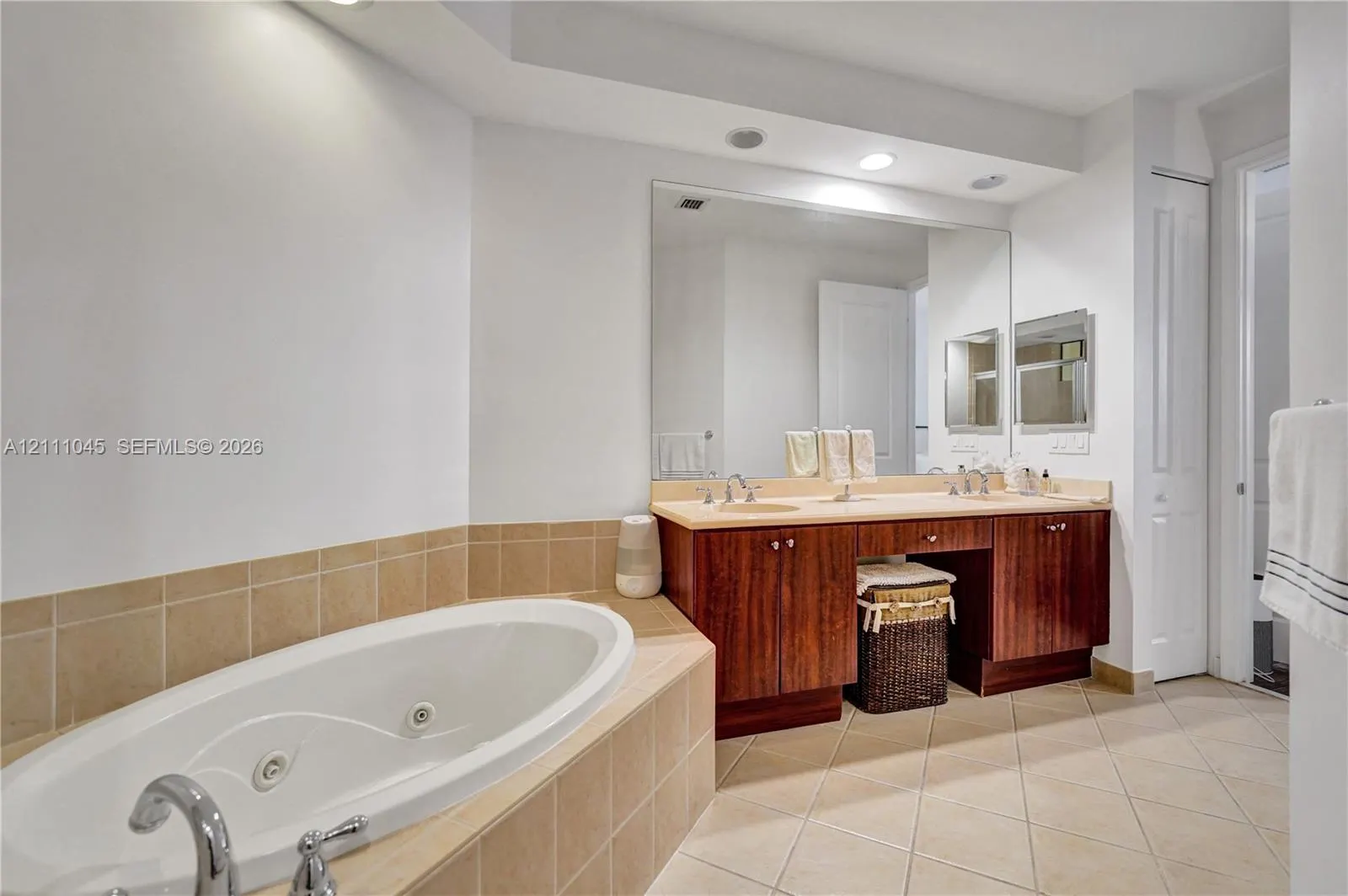 2901 NW 126th Avenue #2-225