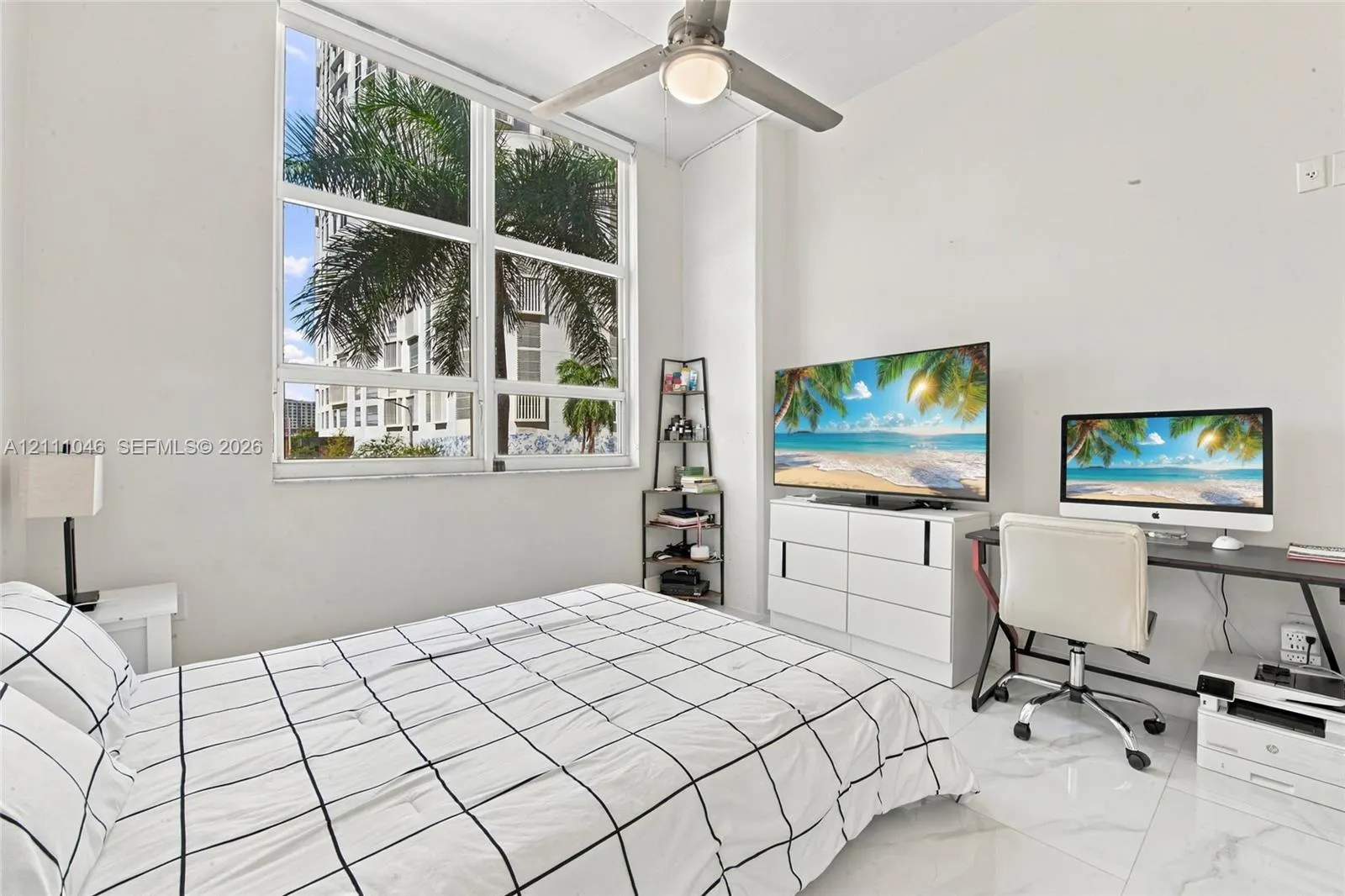 2001 Biscayne Boulevard #3202