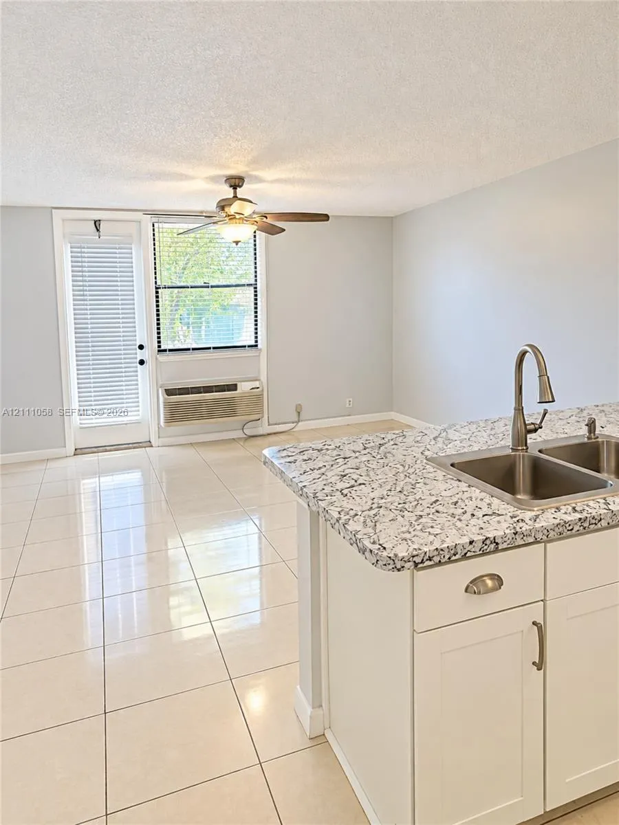 2701 Riverside Drive #212-B