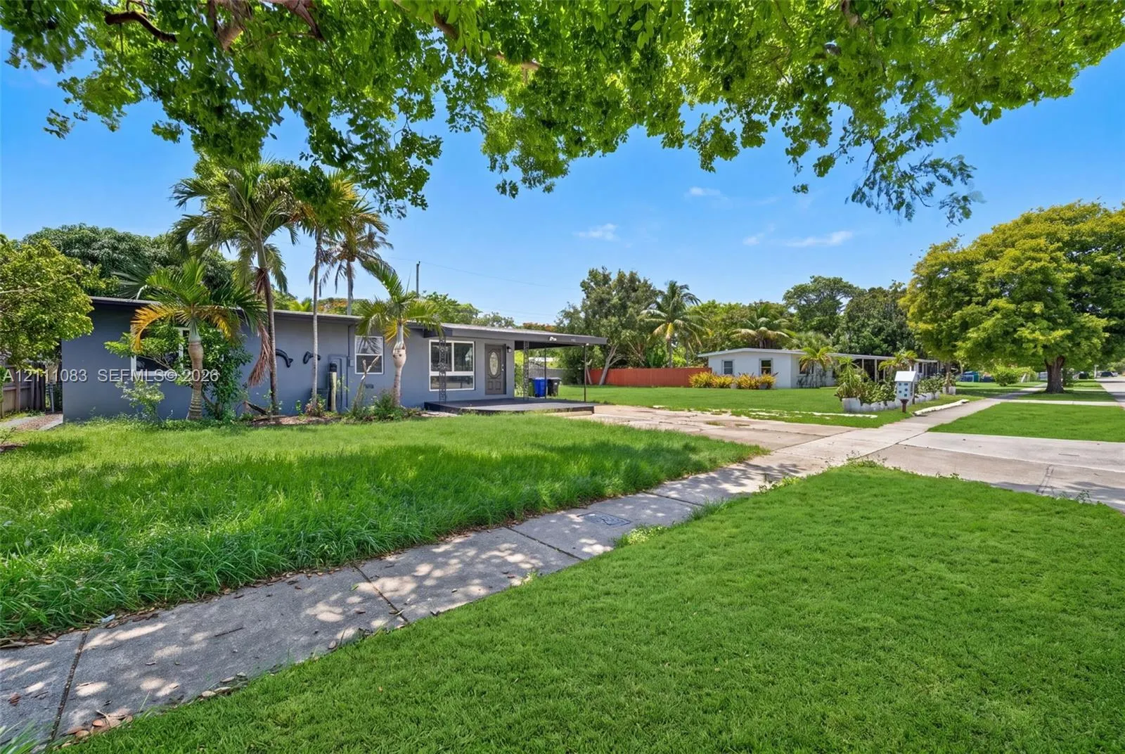1616 SW 9th Street