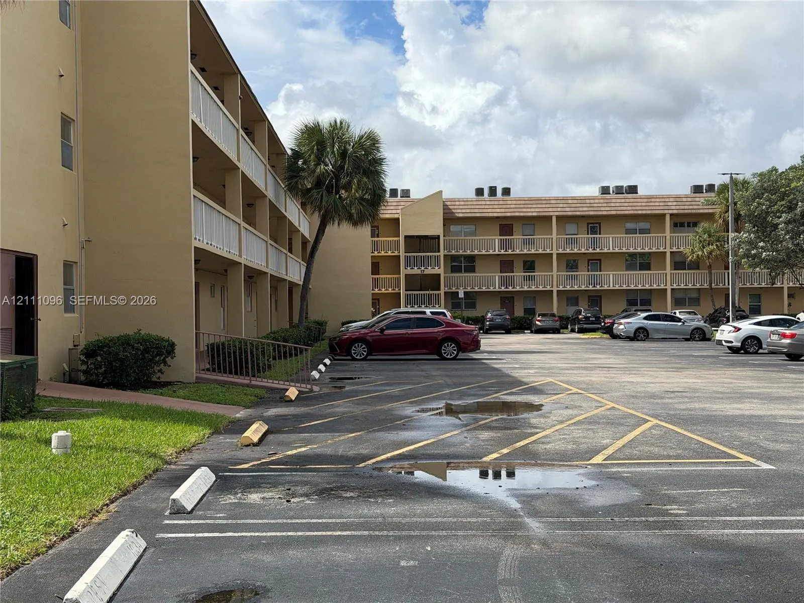 5901 NW 61st Avenue #111