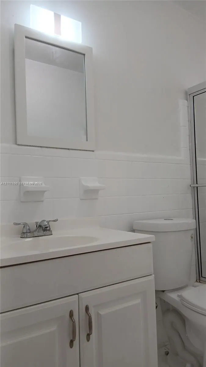 325 NE 2nd Street #4
