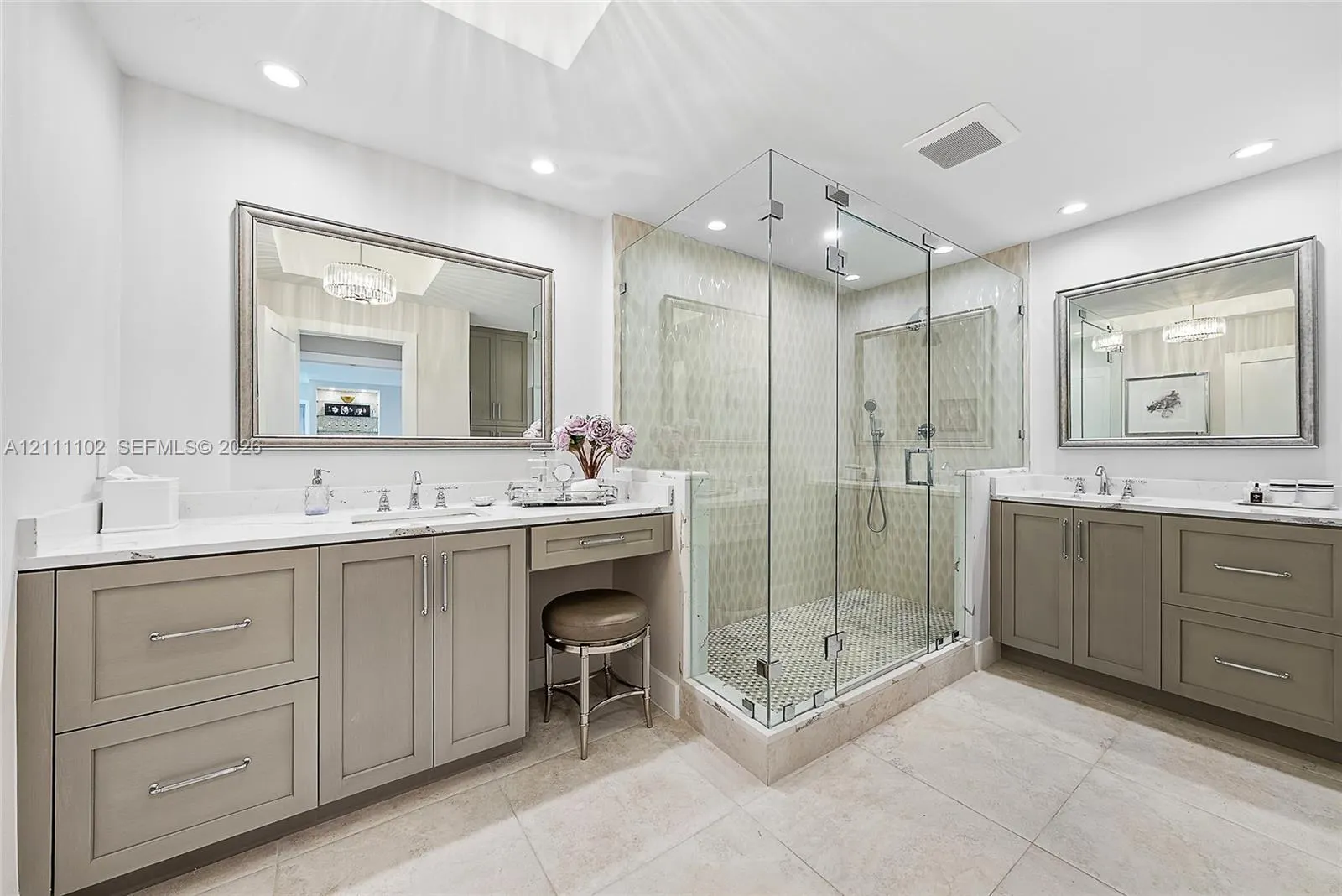 360 Spyglass Way