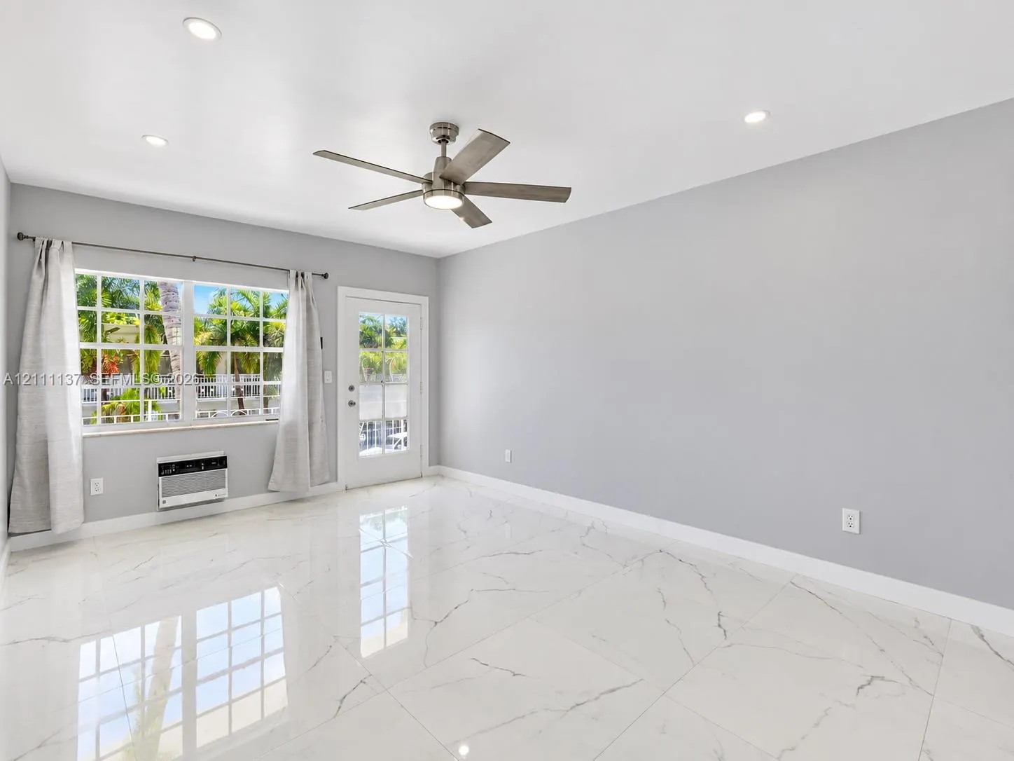 635 8th Street #205