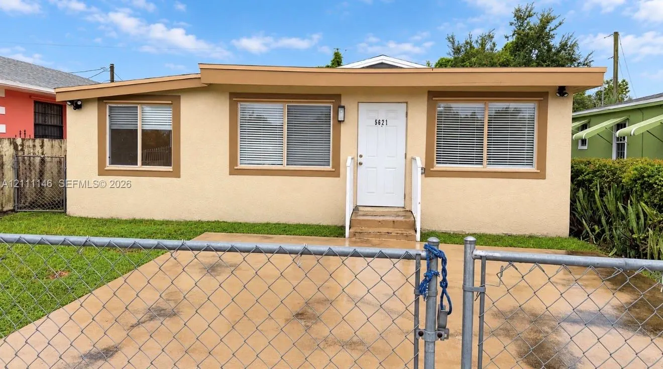 5621 NW 30th Avenue #5621