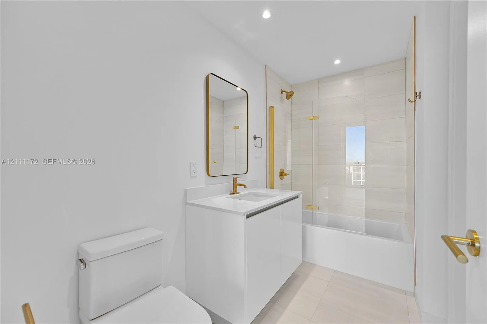 2678 Tigertail Avenue #1203