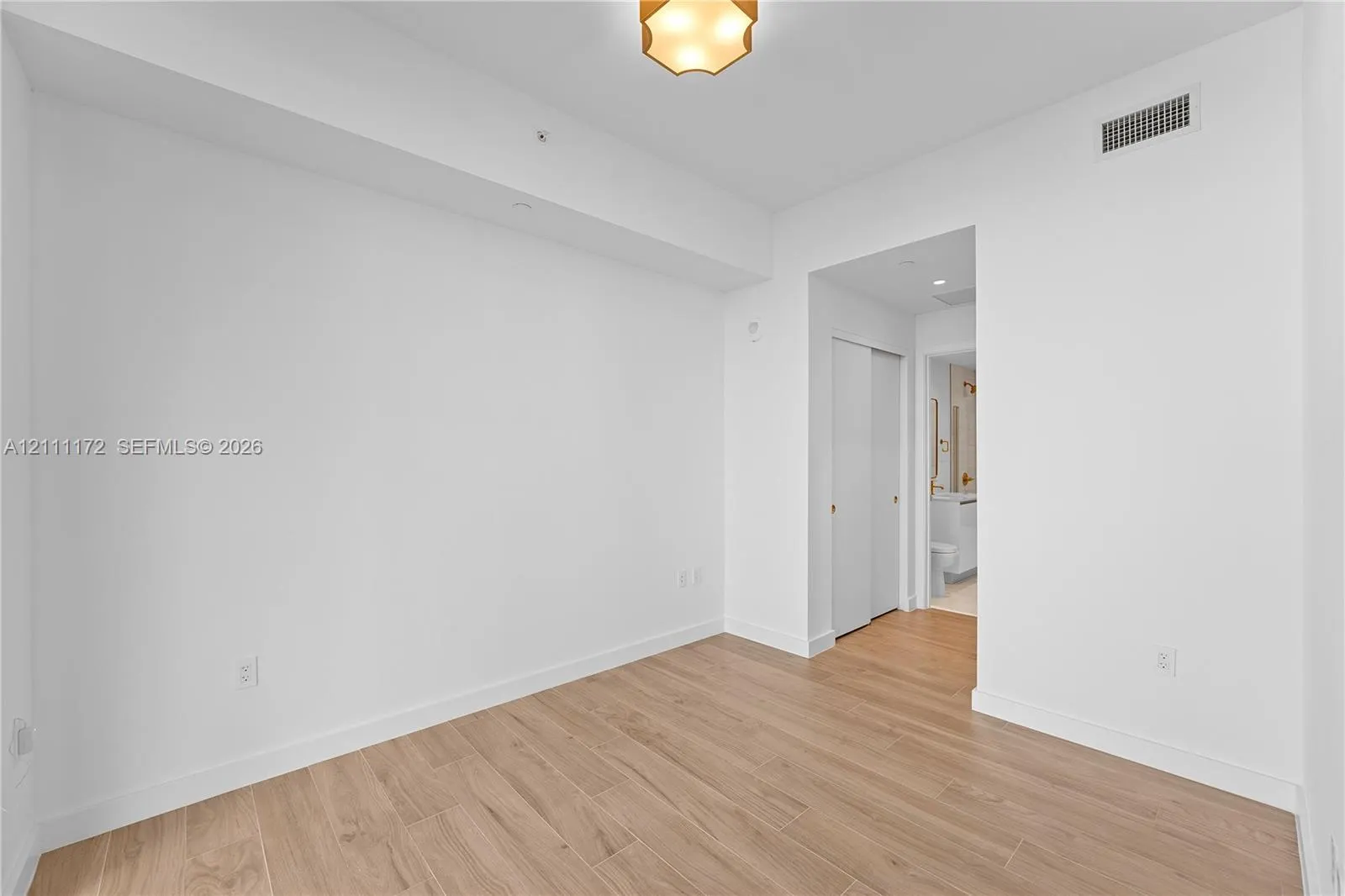 2678 Tigertail Avenue #1203