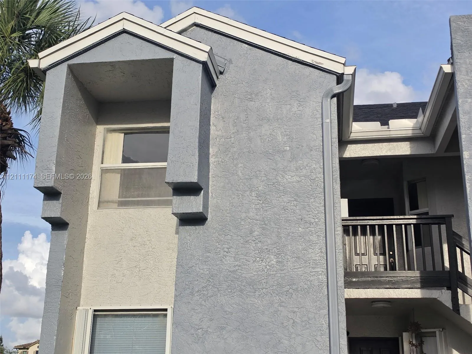 855 SW 113th Way #855