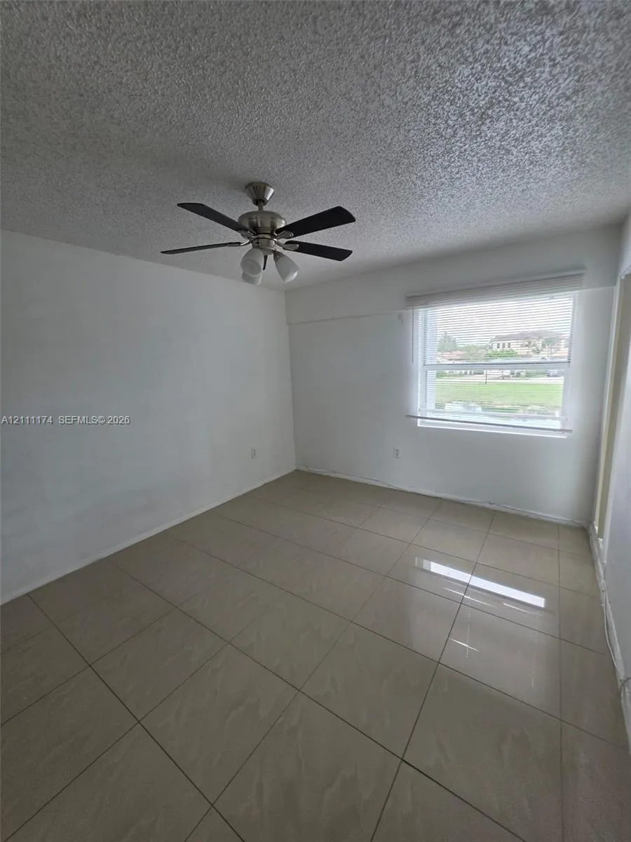855 SW 113th Way #855
