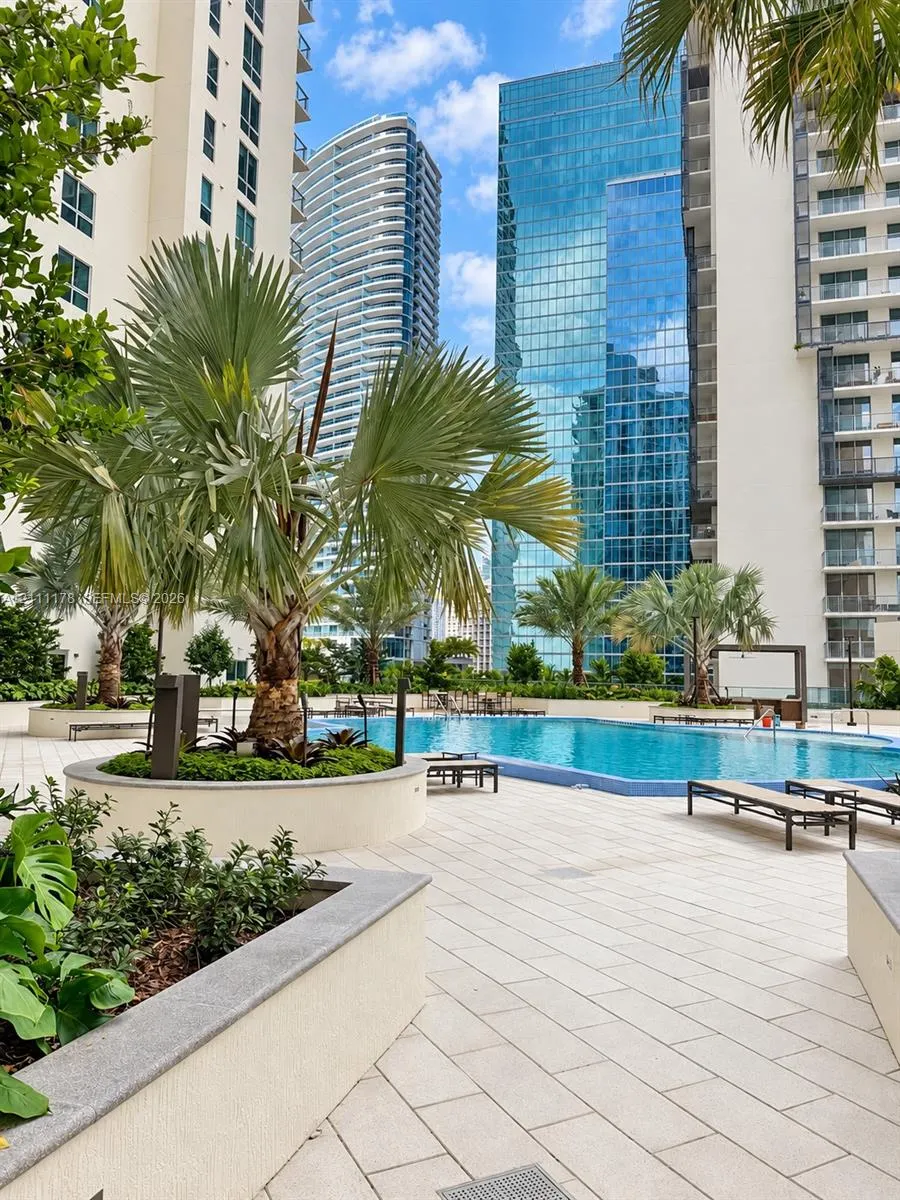 300 S Biscayne Boulevard #T-1405